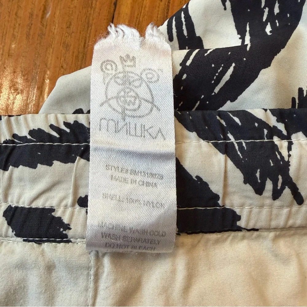 Mishka Board Shorts Size 32 Retro 80s 90s Black‎ White